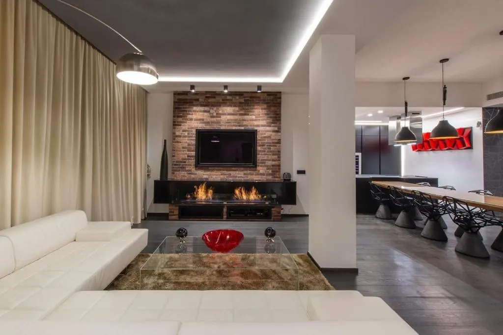 N18 Luxury Boutique Apartment With A Private Pool & Spa Milão